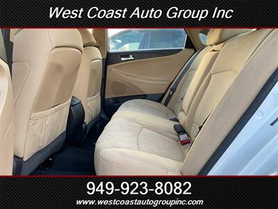 2012 Hyundai SONATA GLS   - Photo 10 - Costa Mesa, CA 92626