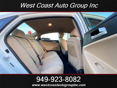 2012 Hyundai SONATA GLS   - Photo 11 - Costa Mesa, CA 92626