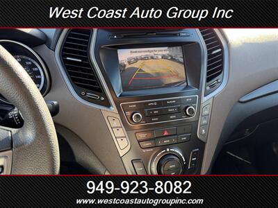 2017 Hyundai SANTA FE SE - Photo 19 - Costa Mesa, CA 92626