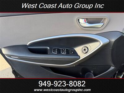 2017 Hyundai SANTA FE SE - Photo 13 - Costa Mesa, CA 92626