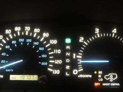 2000 Lexus LX   - Photo 16 - Costa Mesa, CA 92626