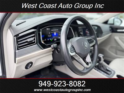 2023 Volkswagen Jetta SE - Photo 16 - Costa Mesa, CA 92626