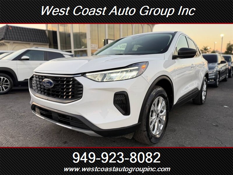 2024 Ford Escape Active   - Photo 1 - Costa Mesa, CA 92626