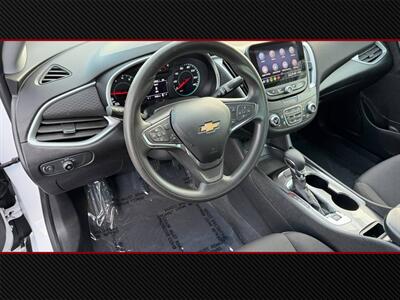 2023 Chevrolet Malibu LT   - Photo 6 - Costa Mesa, CA 92626