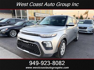 2022 Kia Soul LX - Photo 1 - Costa Mesa, CA 92626