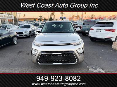 2022 Kia Soul LX - Photo 5 - Costa Mesa, CA 92626