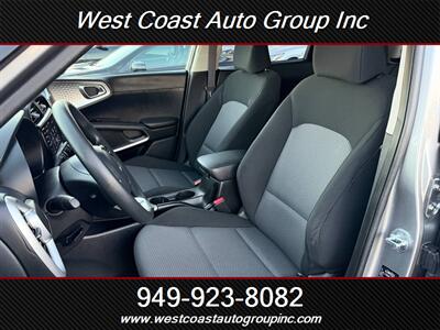 2022 Kia Soul LX - Photo 8 - Costa Mesa, CA 92626