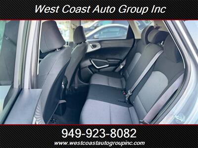 2022 Kia Soul LX - Photo 16 - Costa Mesa, CA 92626