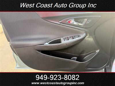 2024 Chevrolet Malibu LT   - Photo 18 - Costa Mesa, CA 92626