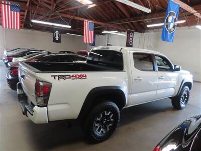 2023 Toyota Tacoma TRD Off-Road   - Photo 3 - Costa Mesa, CA 92626