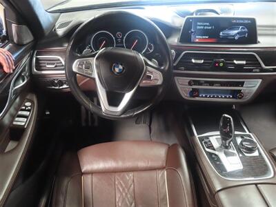 2017 BMW 750i   - Photo 11 - Costa Mesa, CA 92626