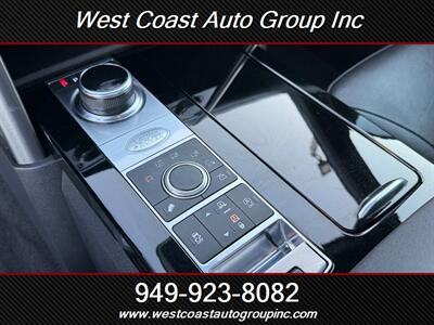2020 Land Rover Discovery HSE   - Photo 28 - Costa Mesa, CA 92626