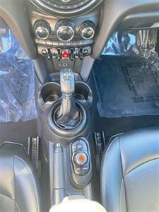2017 MINI Hardtop 4 Door Cooper - Photo 18 - Costa Mesa, CA 92626