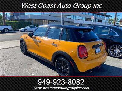 2017 MINI Hardtop 4 Door Cooper - Photo 4 - Costa Mesa, CA 92626