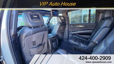 2017 Cadillac Escalade ESV Platinum   - Photo 13 - Lawndale, CA 90260