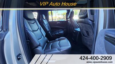 2017 Cadillac Escalade ESV Platinum   - Photo 17 - Lawndale, CA 90260