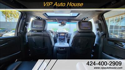 2017 Cadillac Escalade ESV Platinum   - Photo 22 - Lawndale, CA 90260