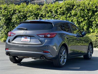 2018 Mazda Mazda3 Touring   - Photo 5 - San Jose, CA 95126