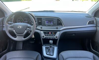 2018 Hyundai Elantra SE   - Photo 9 - San Jose, CA 95126