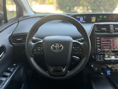 2022 Toyota Prius L Eco   - Photo 10 - San Jose, CA 95126