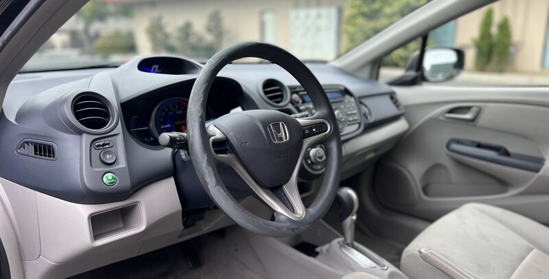 2010 Honda Insight LX photo