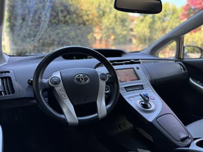 2014 Toyota Prius Plug-in Hybrid Advanced   - Photo 10 - San Jose, CA 95126