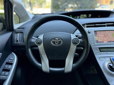 2014 Toyota Prius Plug-in Hybrid Advanced   - Photo 9 - San Jose, CA 95126