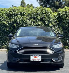 2019 Ford Fusion Hybrid SE   - Photo 8 - San Jose, CA 95126