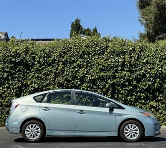 2014 Toyota Prius Plug-in Hybrid Advanced   - Photo 7 - San Jose, CA 95126