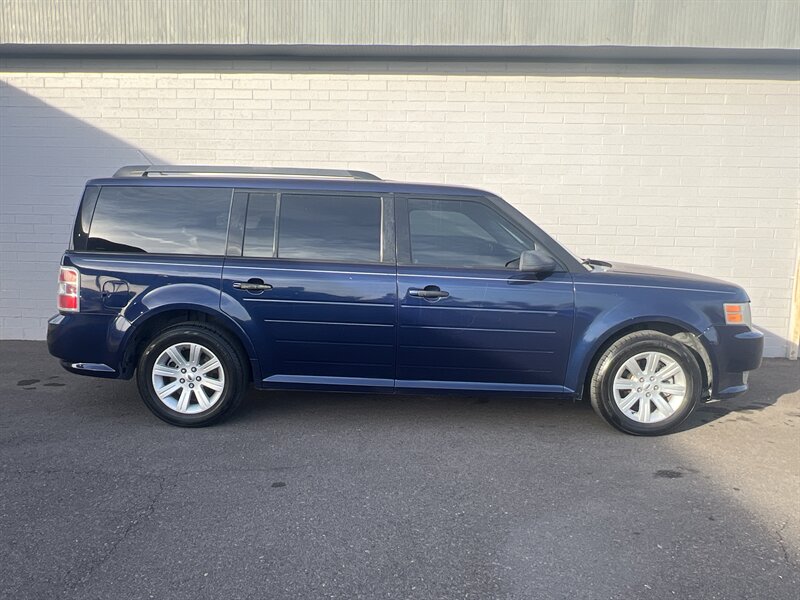 2011 Ford Flex SE