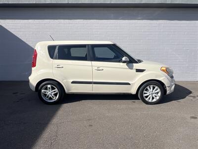 2013 Kia Soul + Wagon