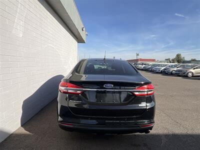 2017 Ford Fusion SE   - Photo 4 - Phoenix, AZ 85009