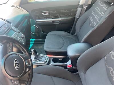 2013 Kia Soul +   - Photo 6 - Phoenix, AZ 85009