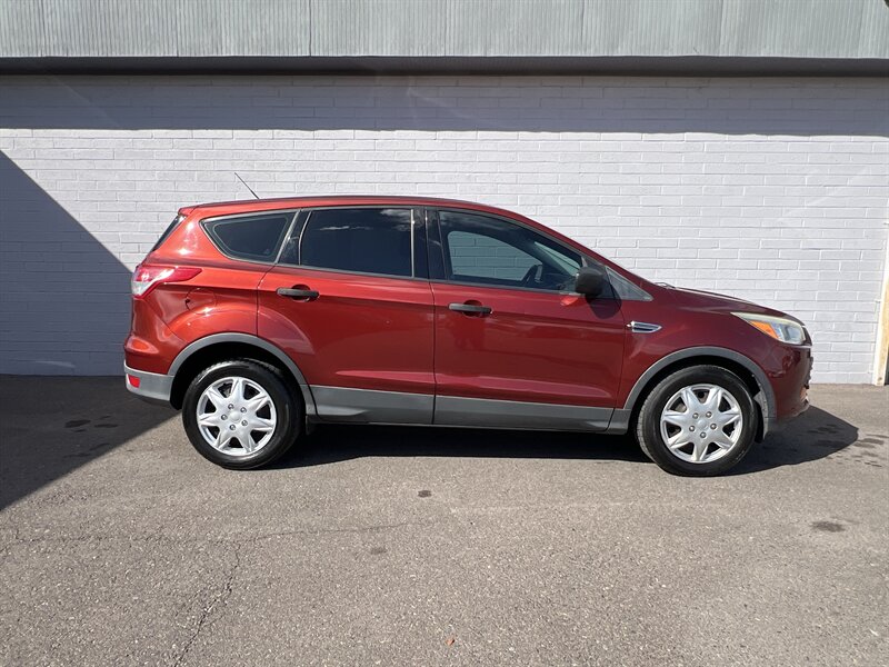 2016 Ford Escape S