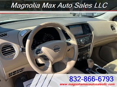 2015 Nissan Pathfinder SL   - Photo 11 - Magnolia, TX 77355