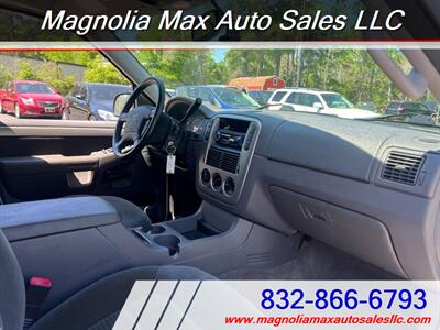 2003 Ford Explorer XLT   - Photo 6 - Magnolia, TX 77355