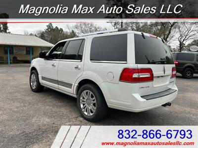 2012 Lincoln Navigator   - Photo 2 - Magnolia, TX 77355