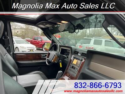 2012 Lincoln Navigator   - Photo 6 - Magnolia, TX 77355