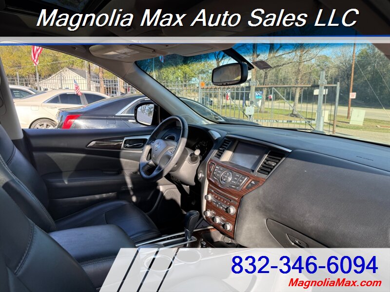 2015 Nissan Pathfinder Platinum - Photo 8 - Magnolia, TX 77355
