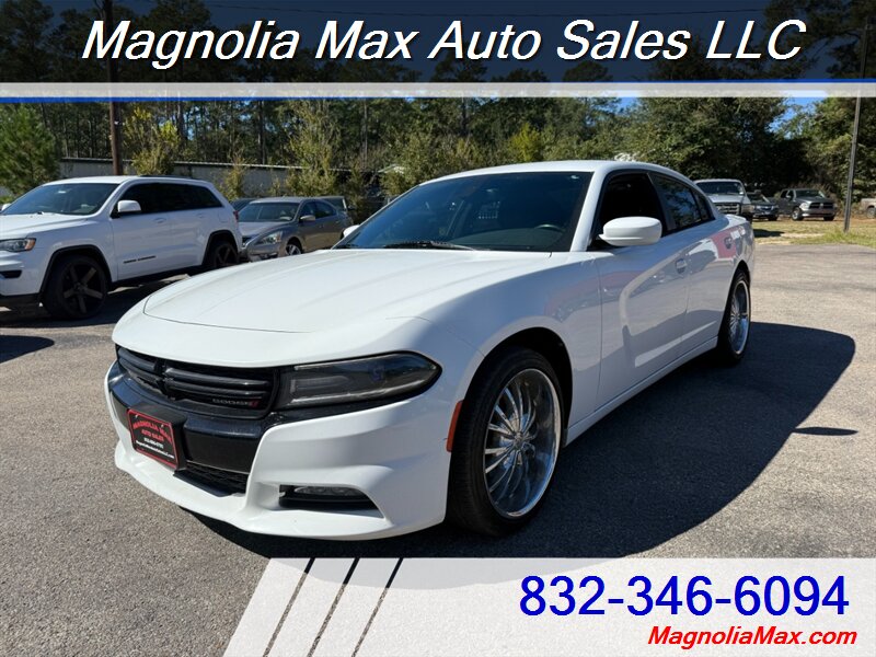 2015 Dodge Charger SXT  