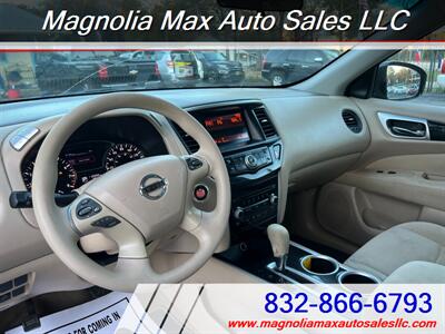 2014 Nissan Pathfinder S   - Photo 13 - Magnolia, TX 77355