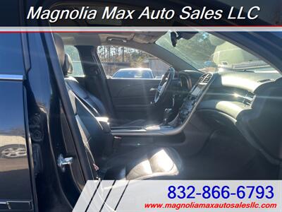 2013 Chevrolet Malibu LT   - Photo 5 - Magnolia, TX 77355
