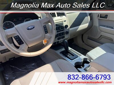 2012 Ford Escape XLT   - Photo 10 - Magnolia, TX 77355
