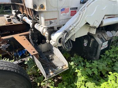 2018 Peterbilt 520 in service 4 months  Front Loader Trash Compactor - Photo 14 - Princeton, MN 55371