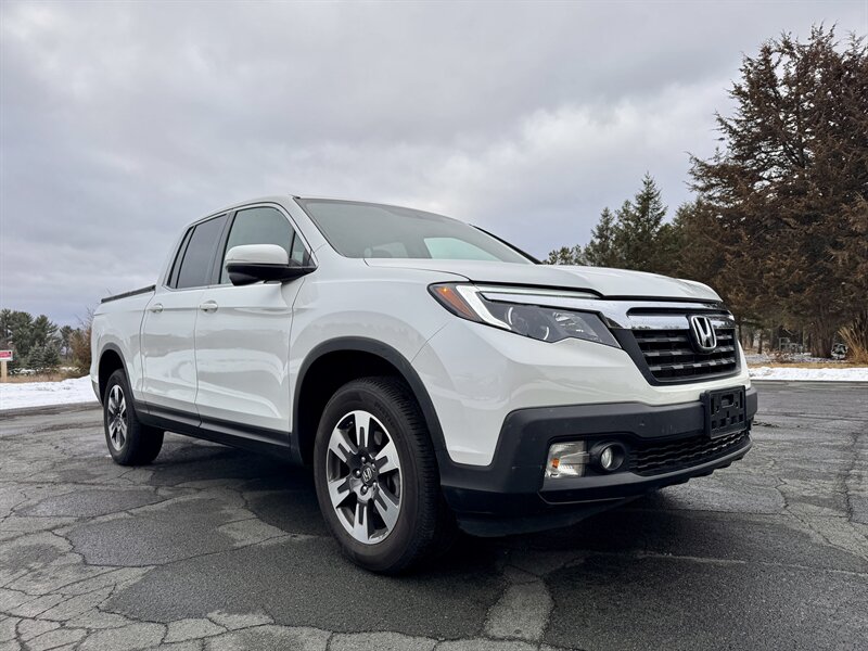 2019 Honda Ridgeline RTL-T - Photo 9 - Andover, MN 55304
