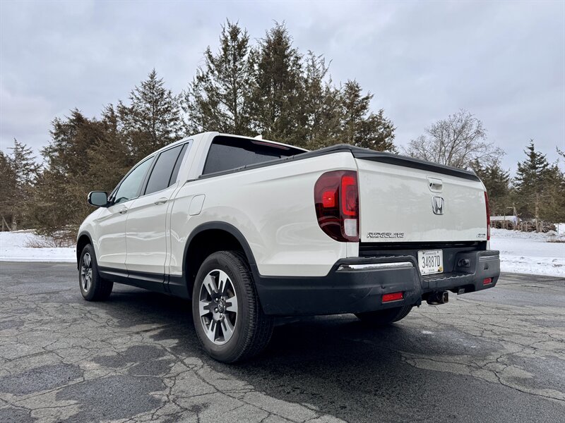 2019 Honda Ridgeline RTL-T - Photo 3 - Andover, MN 55304