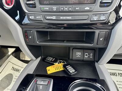 2020 Honda Ridgeline RTL-E   - Photo 22 - Andover, MN 55304