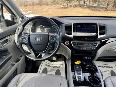 2020 Honda Ridgeline RTL-E   - Photo 18 - Andover, MN 55304