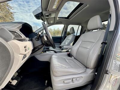 2020 Honda Ridgeline RTL-E   - Photo 12 - Andover, MN 55304