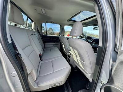 2020 Honda Ridgeline RTL-E   - Photo 14 - Andover, MN 55304
